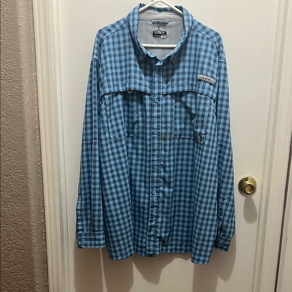 Columbia Blue Plaid Button-Up Shirt